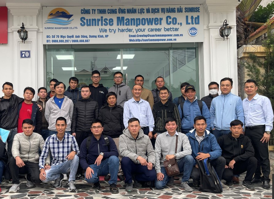 KHÓA ĐÀO TẠO GIÁM ĐỐC CỦA SUNRISE MANPOWER